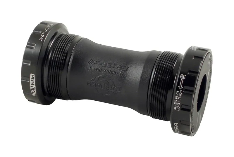 FSA BB-4000 Omega Drive MegaExo Bottom Bracket in Black