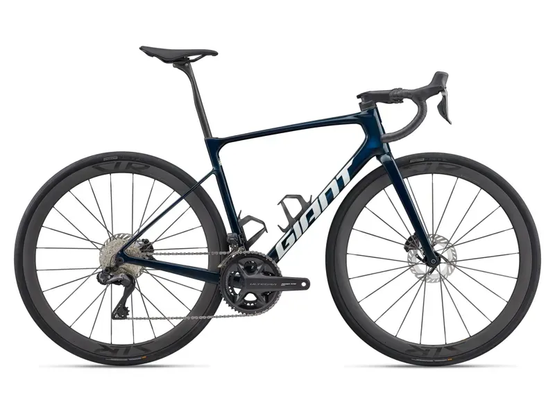 Giant Defy Advanced Pro 0 Endurance Road Bike