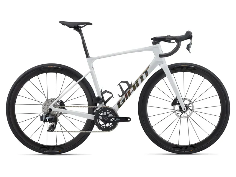 Giant Defy Advanced Pro 1 Endurance Road Bike