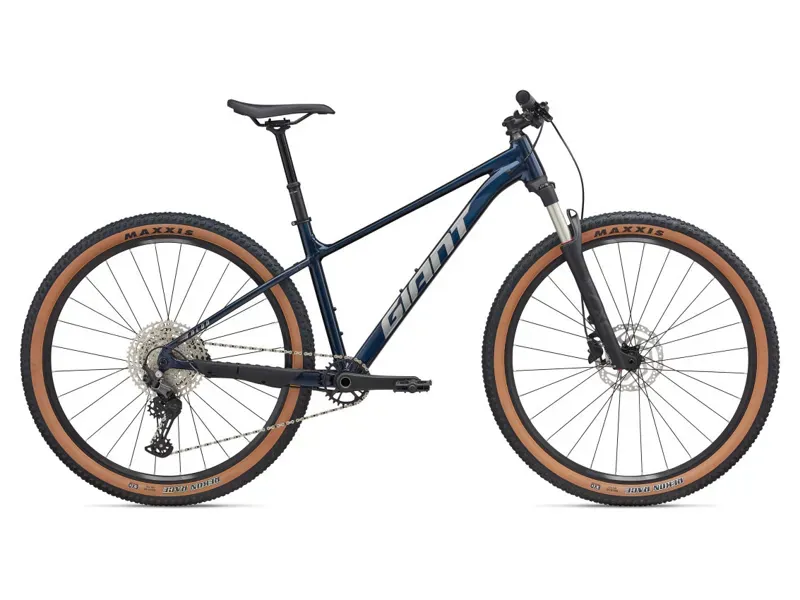 2025 Giant Talon 0 27.5 Mountain Bike In Ultra Navy