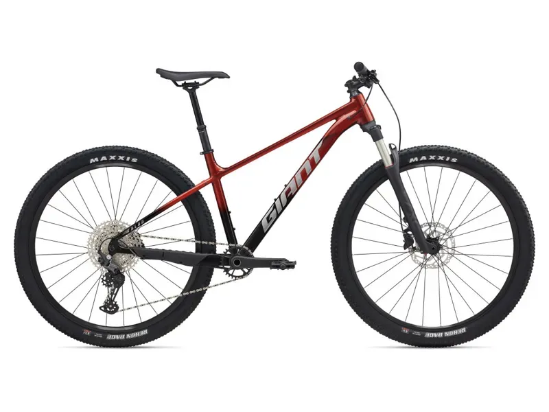 2025 Giant Talon 0 27.5 Mountain Bike In Mars Dust/Black 