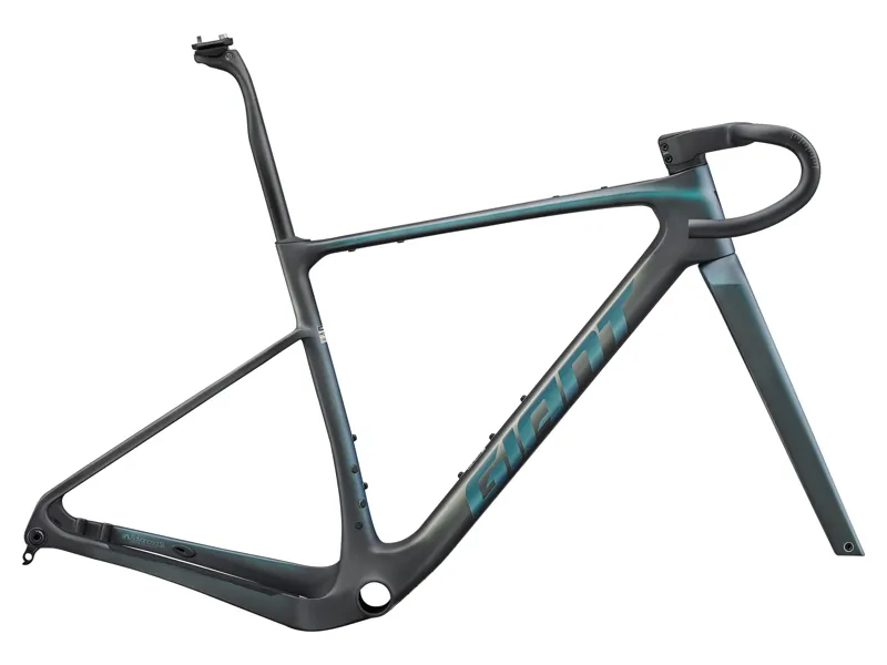 Revolt Advanced SL Gravel Frameset