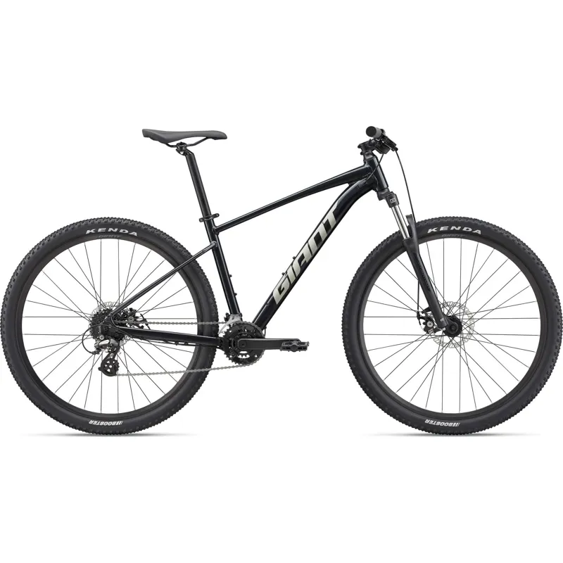 Giant Talon 4 29 Mountain Bike in Black