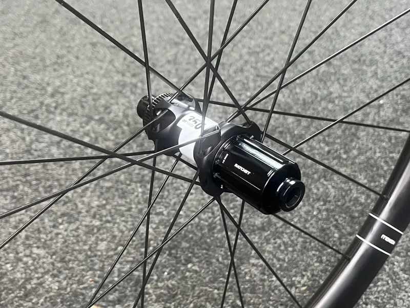 Moonglu Wheelworks Handbuilt DT 350 SP Hubs and 45mm Carbon Rims-1