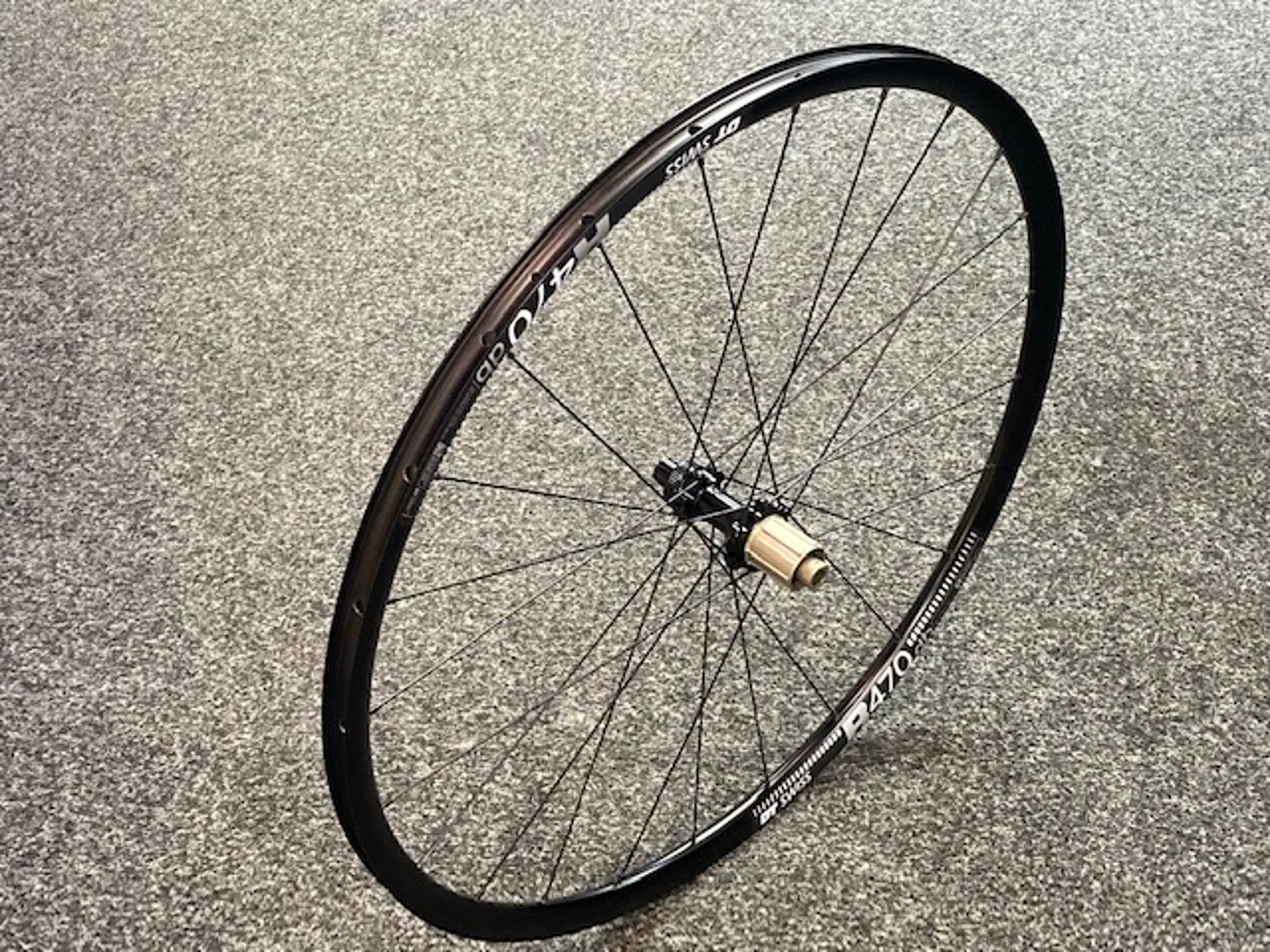 Hand Built Straight Pull Road Disc Wheels DT R470DB