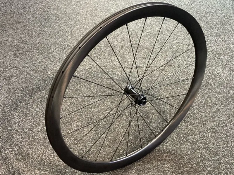 Moonglu Wheelworks Handbuilt DT 180 EXP Hubs and 45mm Carbon Rims-3